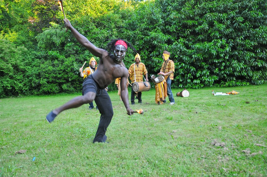 Evry Daily Photo - Cie Afrodite - Fete Mille et une Lumieres 097.jpg
